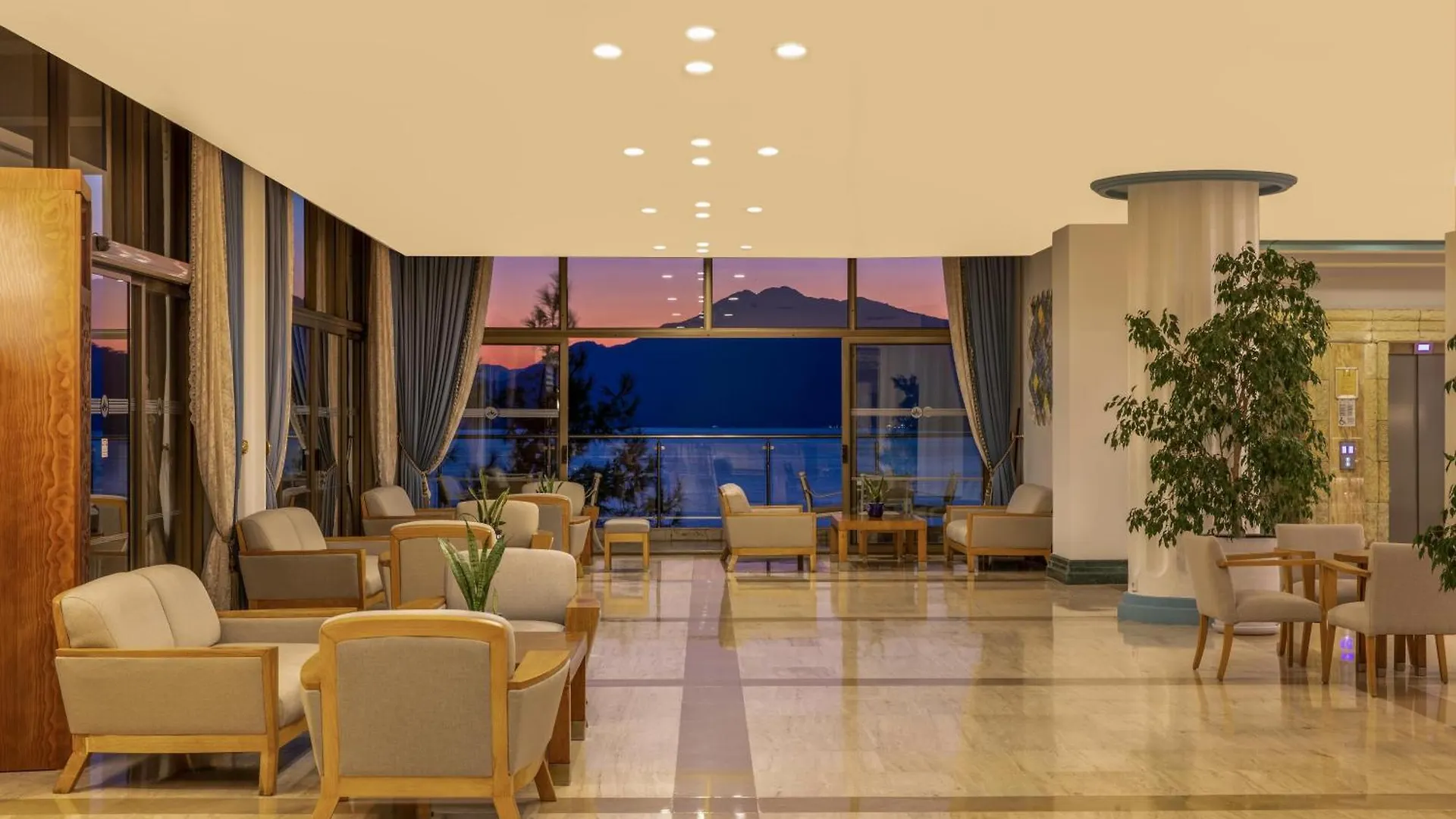Labranda Mares Marmaris Hotel 5*,