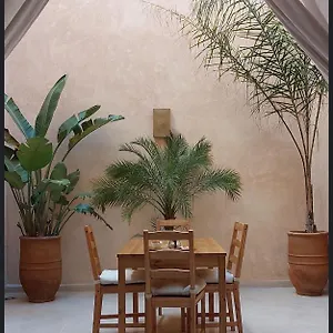 L'aéroport Riad El Makina