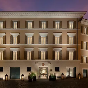 **** Aparthotel Palazzo Scanderbeg Italien