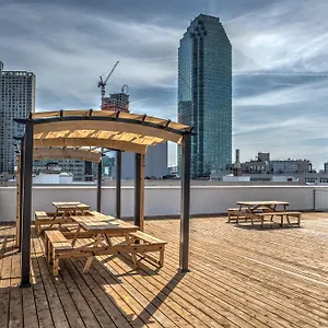 Lic Hotel New York